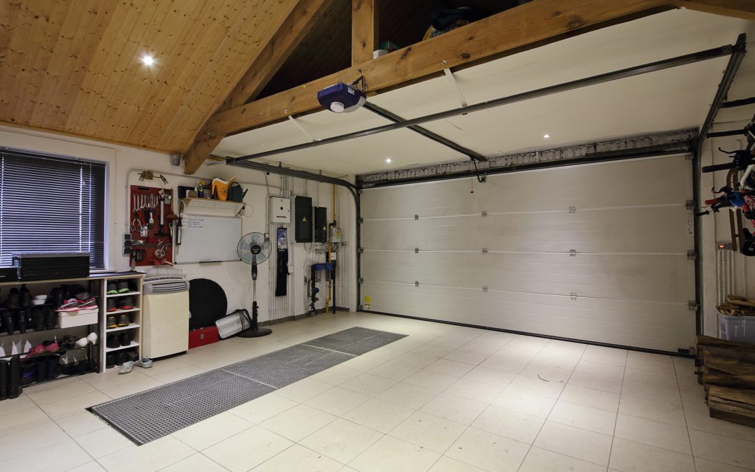 5 Advantages of a Concrete Floor Coating for Your Garage